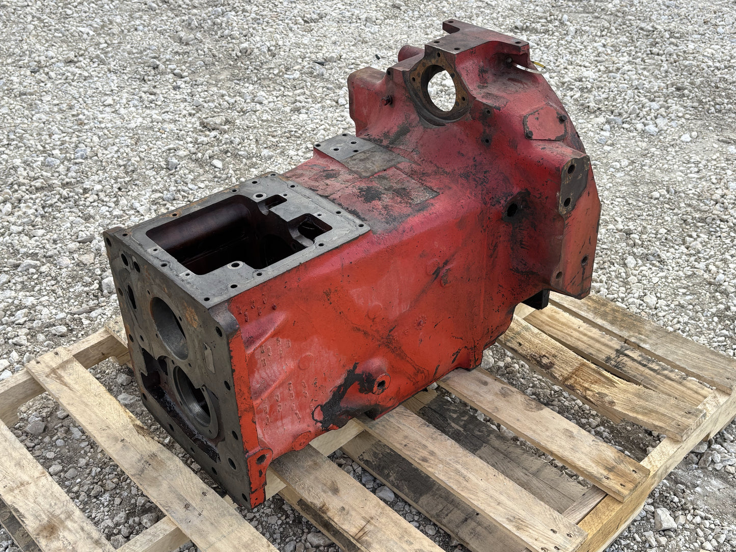 1976 International IH 1086 Tractor Clutch Housing 139156C93 71831C91