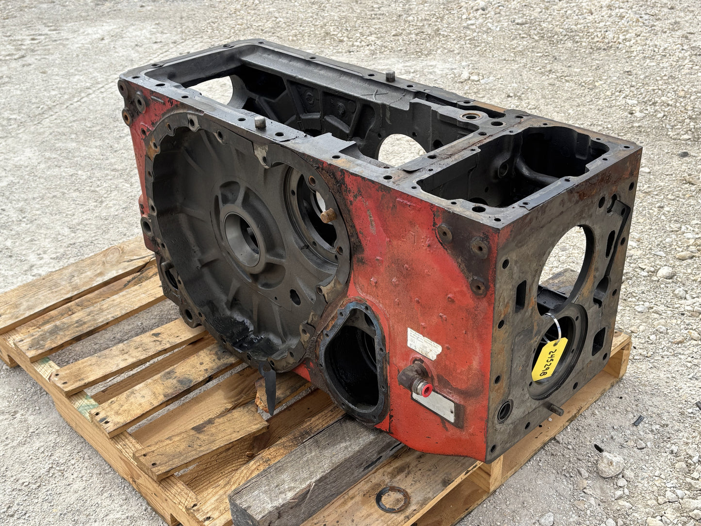 1976 International IH 1086 Tractor Transmission Rear Frame Housing 127910C91