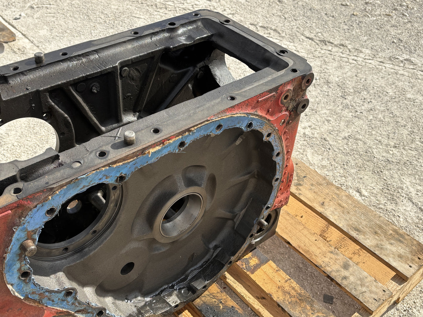 1976 International IH 1086 Tractor Transmission Rear Frame Housing 127910C91