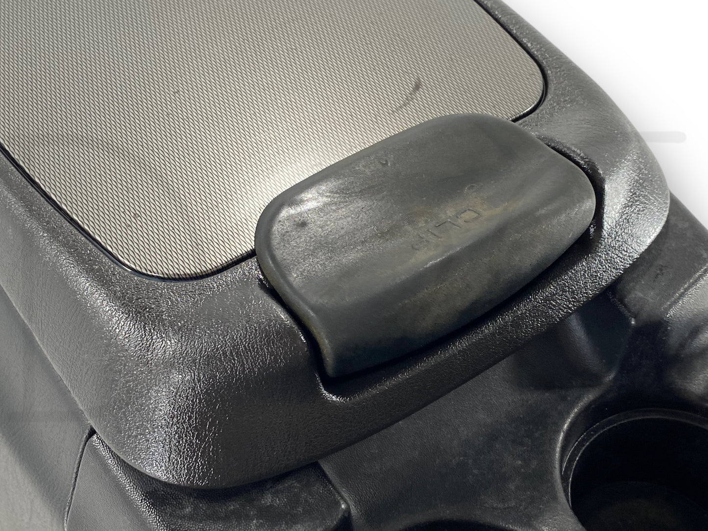 99-07 Ford F250 F350 Super Duty Center Console Floor Storage Black OE