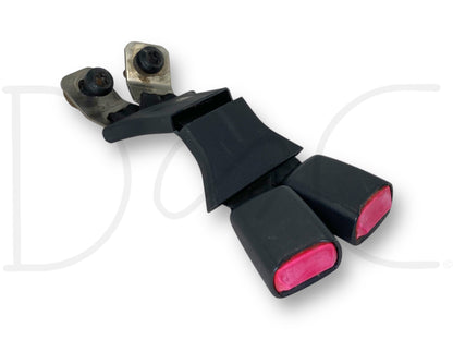 03-07 Ford F250 F350 Rear Seat Belt Seatbelt Latch Buckle Double Black OE