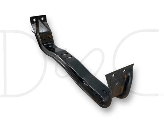 04-10 Ford F250 F350 4WD Automatic Trans Transmission Crossmember Frame