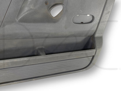 06-09 Dodge Ram 2500 3500 Slt RH Right Passenger Front Door Panel Power Gray