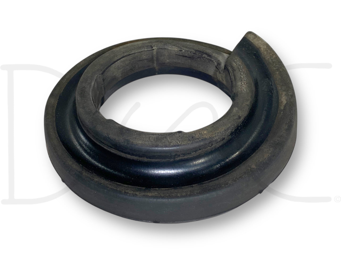 08-18 Ram 4500 5500 Front Upper Coil Spring Bushing Seat Isolator 52855638Ab