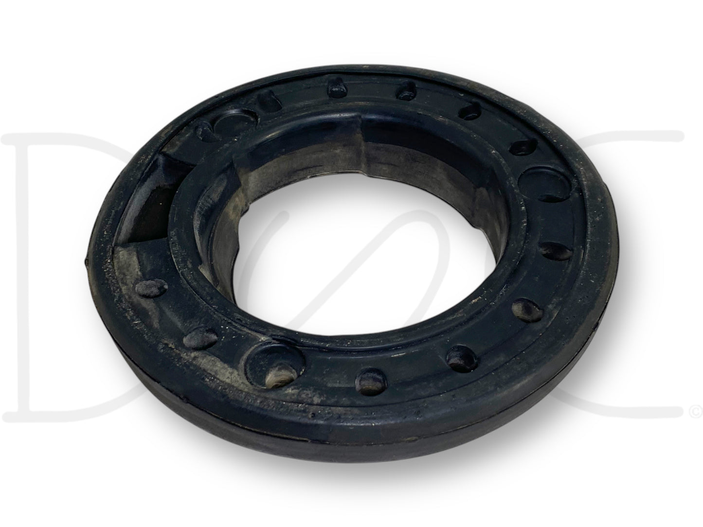 08-18 Ram 4500 5500 Front Upper Coil Spring Bushing Seat Isolator 52855638Ab