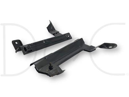 99-07 Ford F250 F350 Center Console Jump Seat Mount Bracket Base OEM