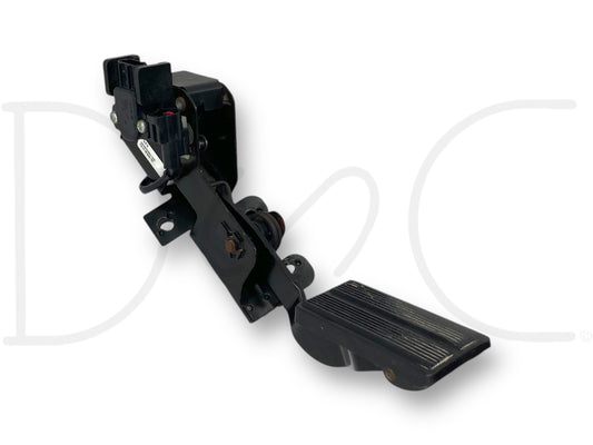 99-01 Ford F250 F350 OE 7.3 7.3L Diesel Accelerator Throttle Pedal F81A-9F836-Ae