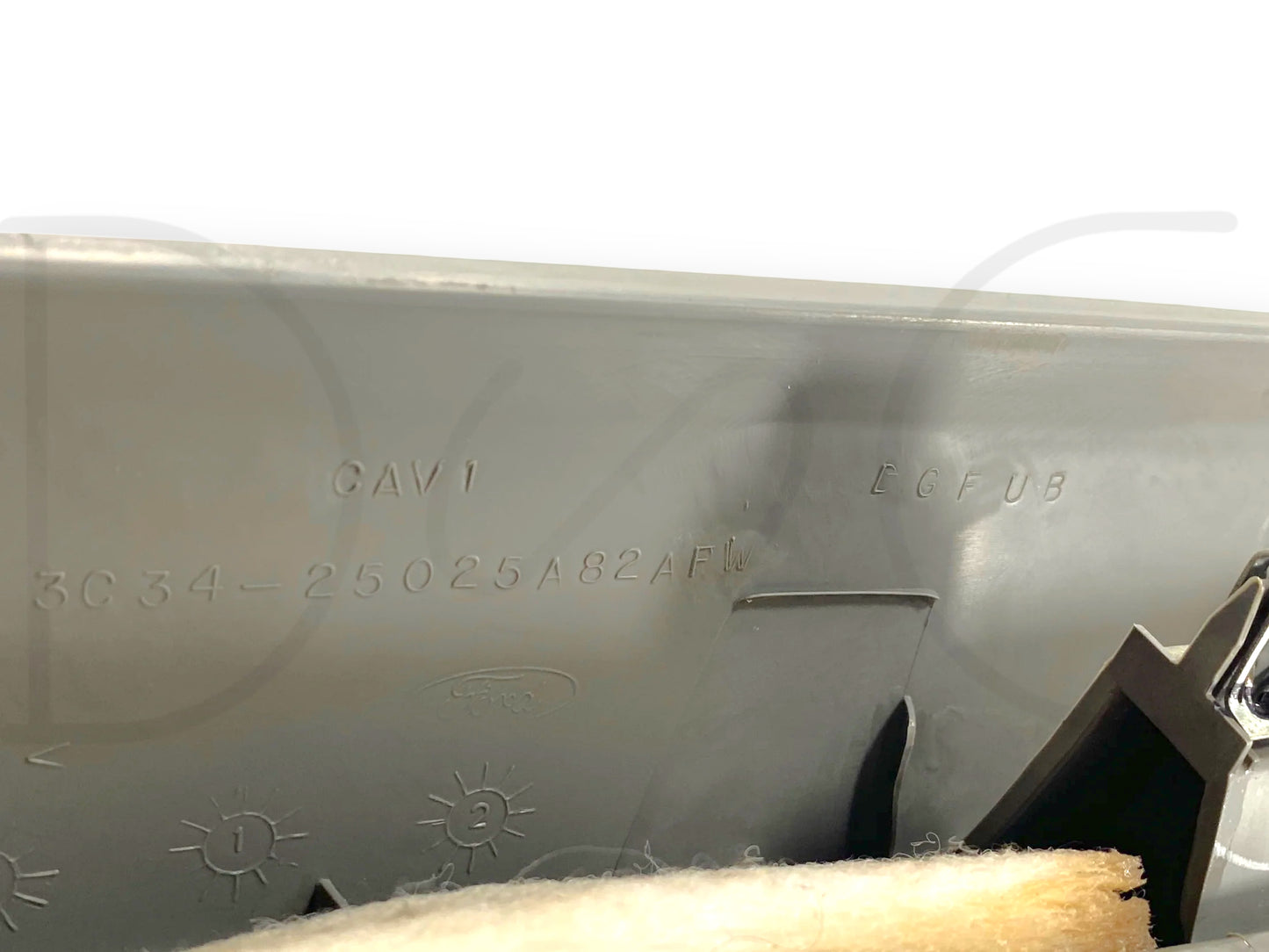 03-07 Ford F250 F350 RH Right Passenger A-Pillar Trim Grab Handle Gray OE