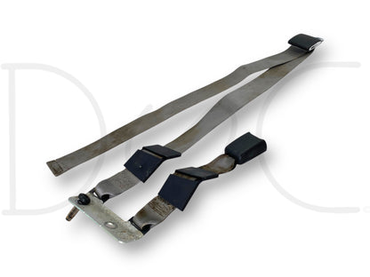 03-07 Ford F250 F350 Rear Back Seat Center Seatbelt Lap Belt Gray OE *Blem*