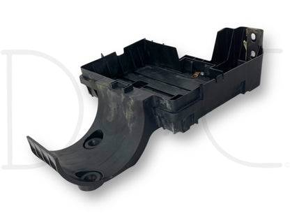 05-07 Ford F250 F350 6.0 6.0L Diesel LH Driver Battery Tray Air Filter Bracket