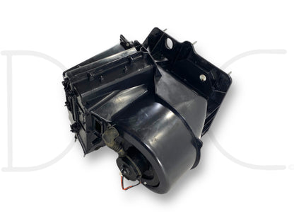03-07 Ford F250 F350 Exterior HVAC Under Hood Air Box Blower Motor Housing OEM