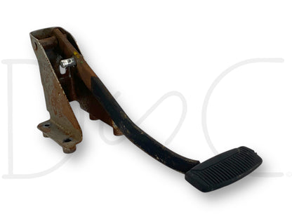 05-07 Ford F250 F350 Brake Pedal Assembly Auto Transmission OEM