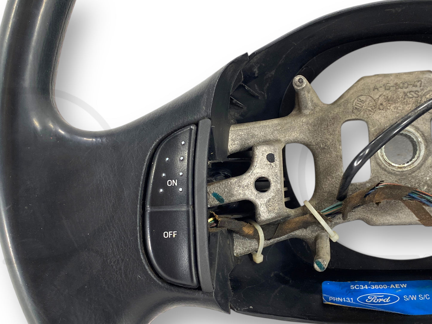 05-07 Ford F250 F350 Steering Wheel W/ Cruise Control Black OEM