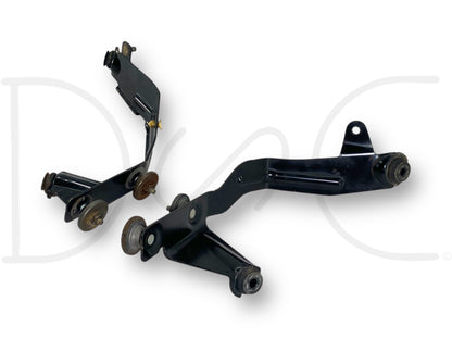 05-07 Ford F250 F350 Super Duty 6.0 6.0L Diesel FICM Mount Bracket Set OE
