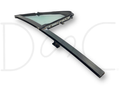 92-97 Ford F250 F350 RH Right Passenger Vent Wing Window Glass Assembly OEM