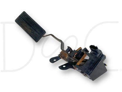 96-97 Ford F250 F350 OE 7.3 7.3L Diesel Accelerator Throttle Pedal F6Ta-9F836-Aa