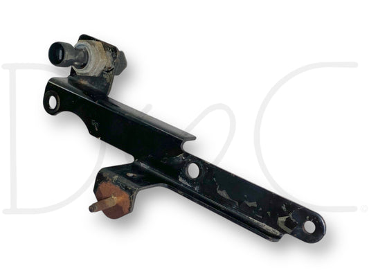 95-97 Ford F250 7.3L 7.3 Exhaust Backpressure Sensor Mount Bracket OE