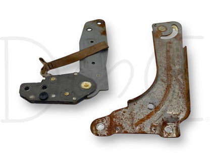 99-10 Ford F250 F350 Jump Seat Center Console Hinge Set OE Hinges