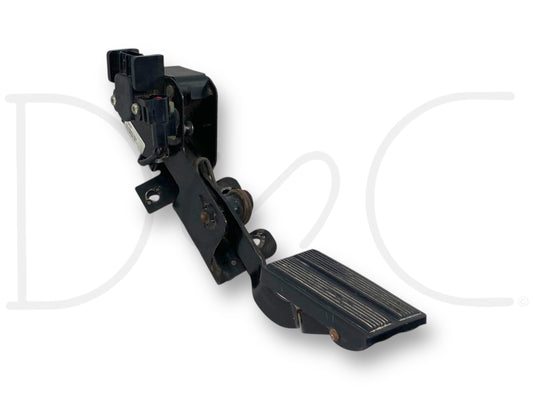 99-01 Ford F250 F350 OE 7.3 7.3L Diesel Accelerator Throttle Pedal F81A-9F836-AC