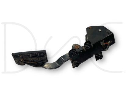 99-01 Ford F250 F350 OE 7.3 7.3L Diesel Accelerator Throttle Pedal F81A-9F836-AC