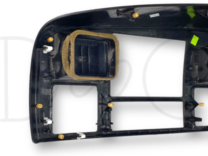05-07 Ford F250 F350 Lariat Dash Bezel Radio Cluster Trim Panel Black / Wood