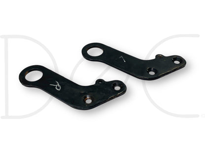 03-07 Ford F250 F350 6.0 6.0L Powerstroke Engine Lifting Eye Hook Bracket Set OE