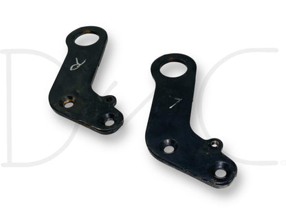 03-07 Ford F250 F350 6.0 6.0L Powerstroke Engine Lifting Eye Hook Bracket Set OE