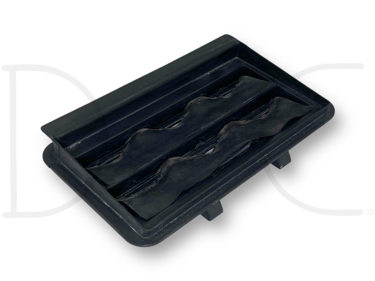 99-02 Ford F250 F350 Rear Cab Wall Air Breather Pressure Vent OEM