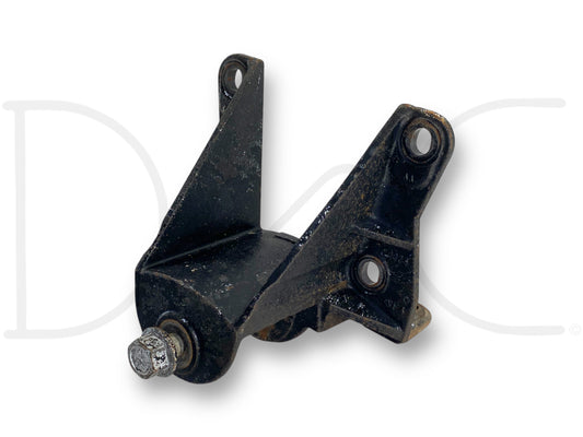 05-16 Ford F450 F550 Rear Leaf Spring Hanger Forward Bracket Mount 8C34-5785-Aa