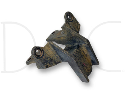 08-16 Ford F450 F550 Rear Leaf Spring Shackle Hanger Bracket Mount 8C34-5775-Aa