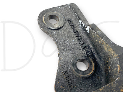 08-16 Ford F450 F550 Rear Leaf Spring Shackle Hanger Bracket Mount 8C34-5775-Aa