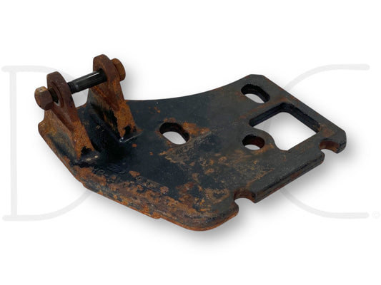 99-03 Ford F650 F750 Front Axle  Lower Shock Mount Bracket OEM F81A-18A048-BA