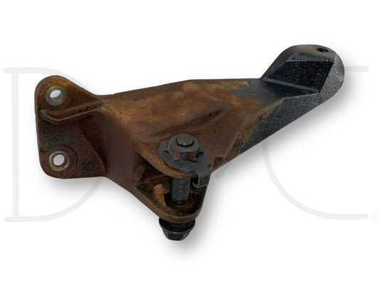 99-04 Ford F250 F350 4X4 4WD Track Bar Bracket Frame Mount OE Yc35-3A094-AC