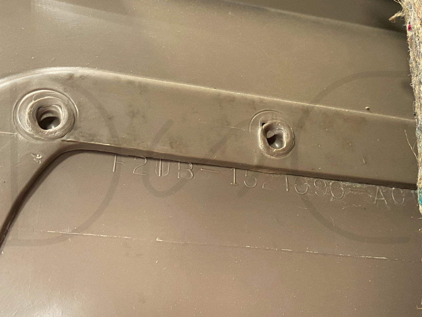 94-97 Ford F250 F350 RH Right Passenger Front Door Panel Mocha Tan *Blem*