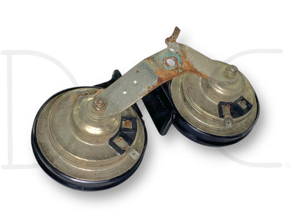 92-97 Ford F250 F350 Horn Set Hi Low Dual Tone Horns OEM