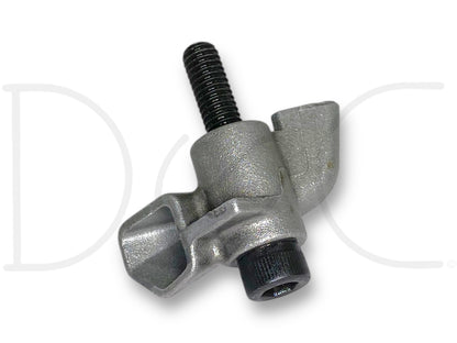 94-02 Ford F250 F350 7.3 7.3L Injector Oil Exhaust Spout Deflector W/ Bolt OE