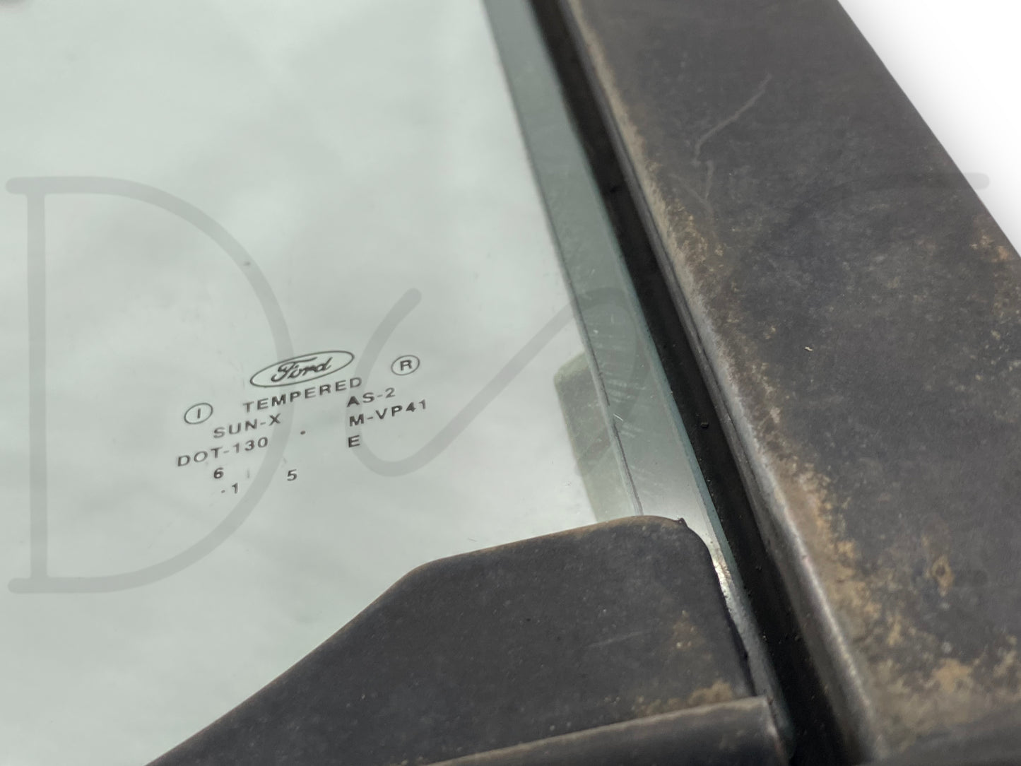 92-97 Ford F250 F350 LH Left Driver Vent Wing Window Glass Assembly OEM