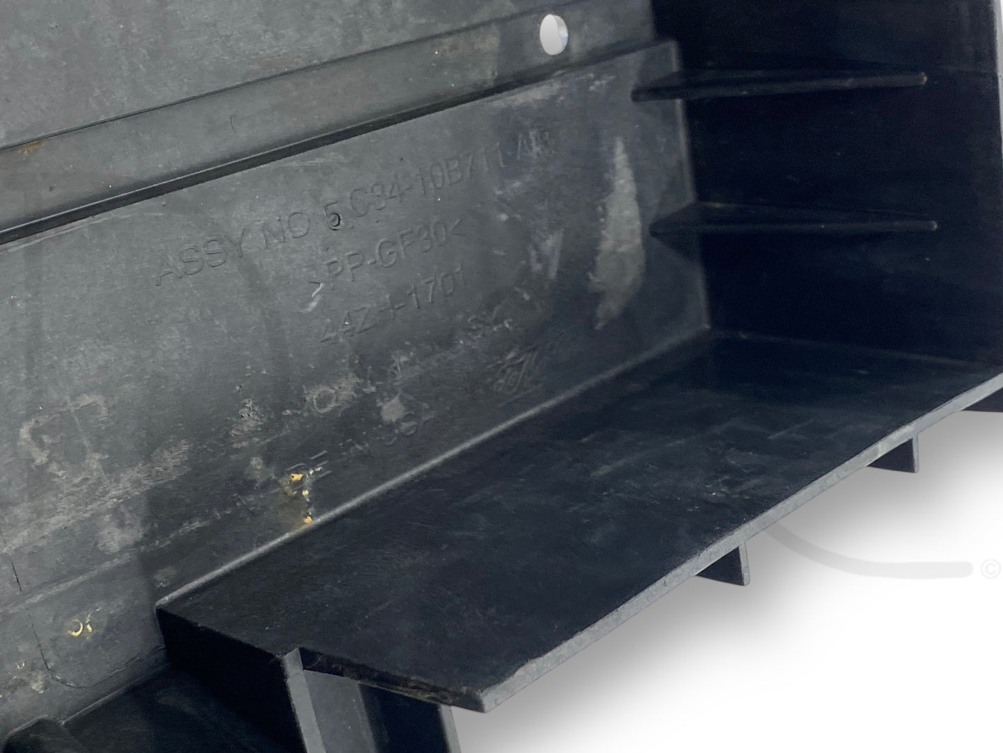 05-07 Ford F250 F350 6.0 6.0L Diesel LH Driver Battery Tray Air Filter Bracket