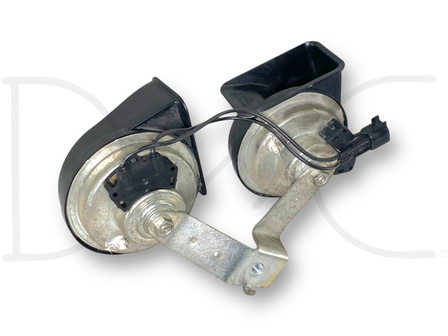 05-07 Ford F250 F350 Super Duty Horn Pair OEM Dual Note Horns