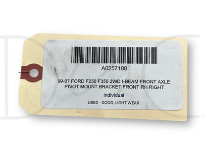 99-07 Ford F250 F350 2WD I-Beam Front Axle Pivot Mount Bracket Front RH Right