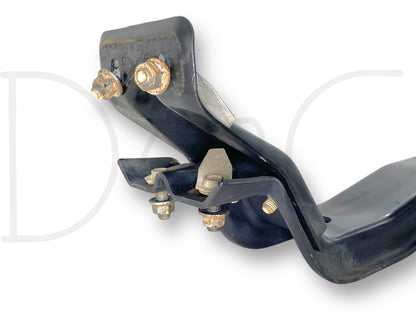 04-10 Ford F250 F350 2WD Automatic Trans Transmission Crossmember Frame