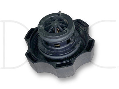 John Deere Radiator Surge Tank Fill Filler Cap 18 Psi At372657