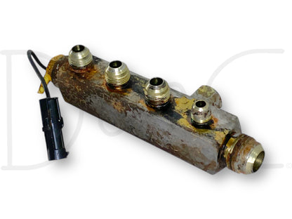 Gehl 4640 4840 Skid Steer Hydraulic Manifold & Temperature Switch 184946 132049