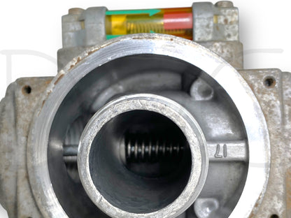 Gehl Sl 4640 4840 Skid Steer Loader Hydraulic Oil Filter Head 131838 240336