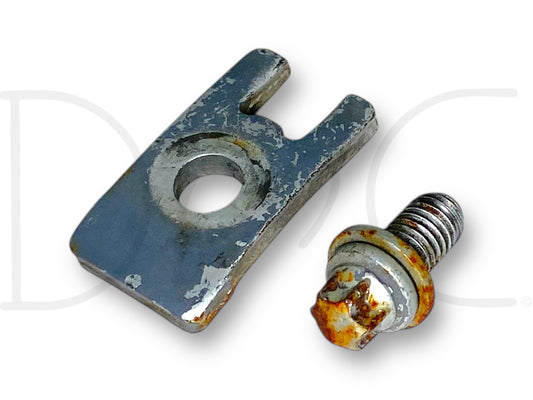 Gehl Sl 4840 Skid Steer Deutz F4M2011 Fuel Injector Retainer Clamp 4281147