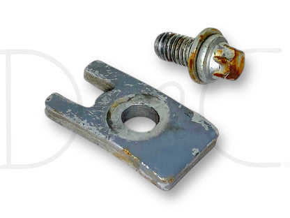 Gehl Sl 4840 Skid Steer Deutz F4M2011 Fuel Injector Retainer Clamp 4281147