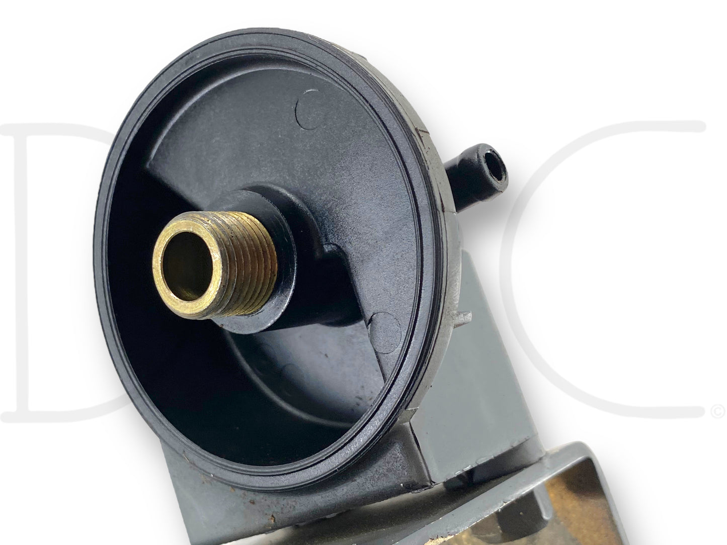 Gehl Sl 4840 Skid Steer Deutz F4M2011 Fuel Filter Head Base Bracket 04270706