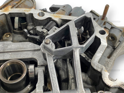 Gehl 4840 Deutz F4M2011 Front Cover Throttle Governor 04281187 F4M 2011