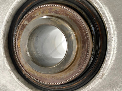 Gehl 4840 Deutz F4M2011 Front Cover Throttle Governor 04281187 F4M 2011