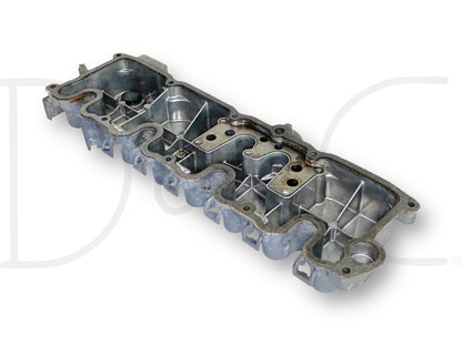 Gehl Sl 4840 Skid Steer Deutz F4M2011 Valve Cover 04271069 04271069R F4M 2011